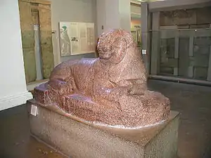 Lion au nom d'Amenhotep&nbsp;III, aujourd'hui au British Museum.