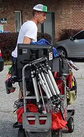 Trépied métallique à moyennes branches (2017).