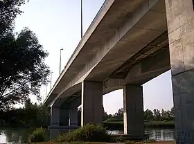 Image illustrative de l’article Pont Ferenc Deák