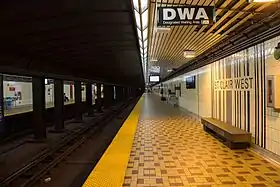 Image illustrative de l’article St. Clair West (métro de Toronto)