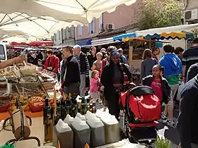 Image illustrative de l’article Marché de Malaucène