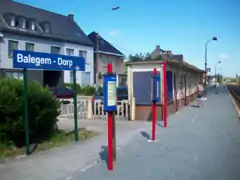 Ancien abri de quai,voie 2.