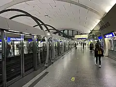 Les quais de la ligne 14.