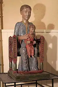 Statue de Notre-Dame-des-Chazes.