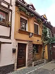 Le no&nbsp;1, remanié.