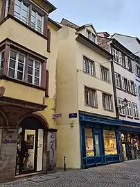 nos&nbsp;89 et 91 de la Grand-Rue.