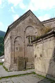 Façade occidentale de Sourp Grigor Lousavorich.