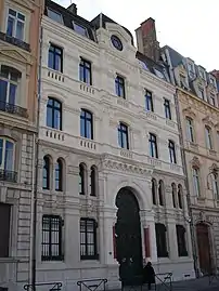 Façade sur le quai Tilsitt