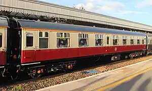 L'aspect des deux faces des FO est quasi identique