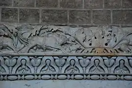 Rais de cœur, chapelet avec olives et pirouettes, Palestrina, musée national d'archéologie prénestine.