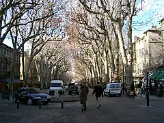 Le cours Mirabeau en hiver.