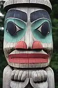 Mât totémique de Saxman Totem Park, Ketchikan (Alaska)