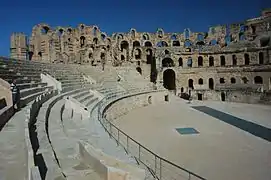 Amphithéâtre de Thysdrus à El Jem (Tunisie), début IIIe siècle.