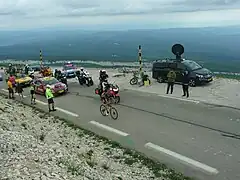Wout van Aert a réussi à fausser compagnie à ses compagnons d’échappée et remporter l’étape.