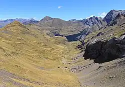 Vue de la vallée depuis l'ouest.