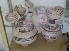 Vases mycéniens provenant de l'acropole de Koukounariés (XIIe siècle av. J.-C.)