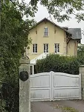 le chalet des Choisieries ancienne maison du directeur à St Georges le Fléchard