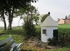 Ancien puits public à Bihécourt.