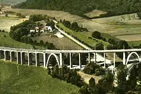 Viaduc de waville reconstruit dans les années 1960 après le dynamitage de 1944.