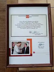 Le diplôme du Citoyen d'Honneur de la Ville de Béthune