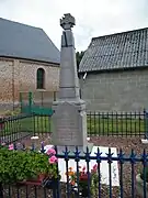 Monument aux morts pour la patrie.