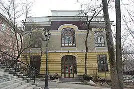 Le premier bâtiment du musée, qui appartient toujours au musée.