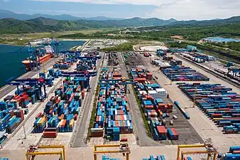 Conteneurs de la JSC Vostochny Port.