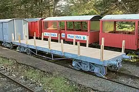 Le wagon plat « US 17 » 80953 restauré en 2017.