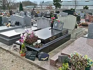 Tombe de Jean Robic à Wissous.