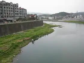 Xian autonome dong de Xinhuang