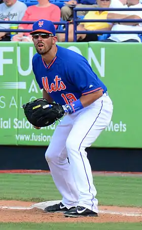 Image illustrative de l’article Zach Lutz