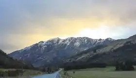 Vue du pic Bowen depuis Malaghans Road.