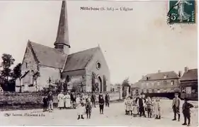 Grand clocher au début du XXe&nbsp;siècle.